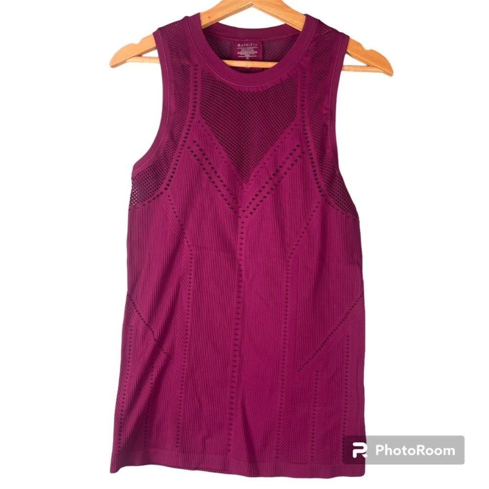 Athleta Oxygen Tank Womens Size M Seamless Hip Length